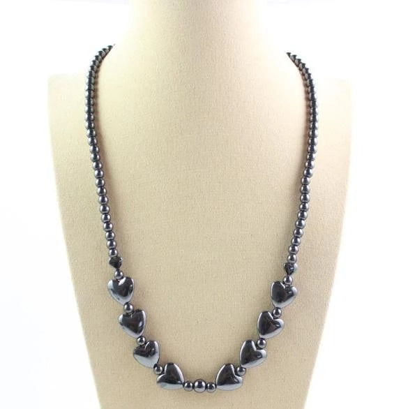 Magnetic black magnet heart necklace -  Magnetic Simplicity