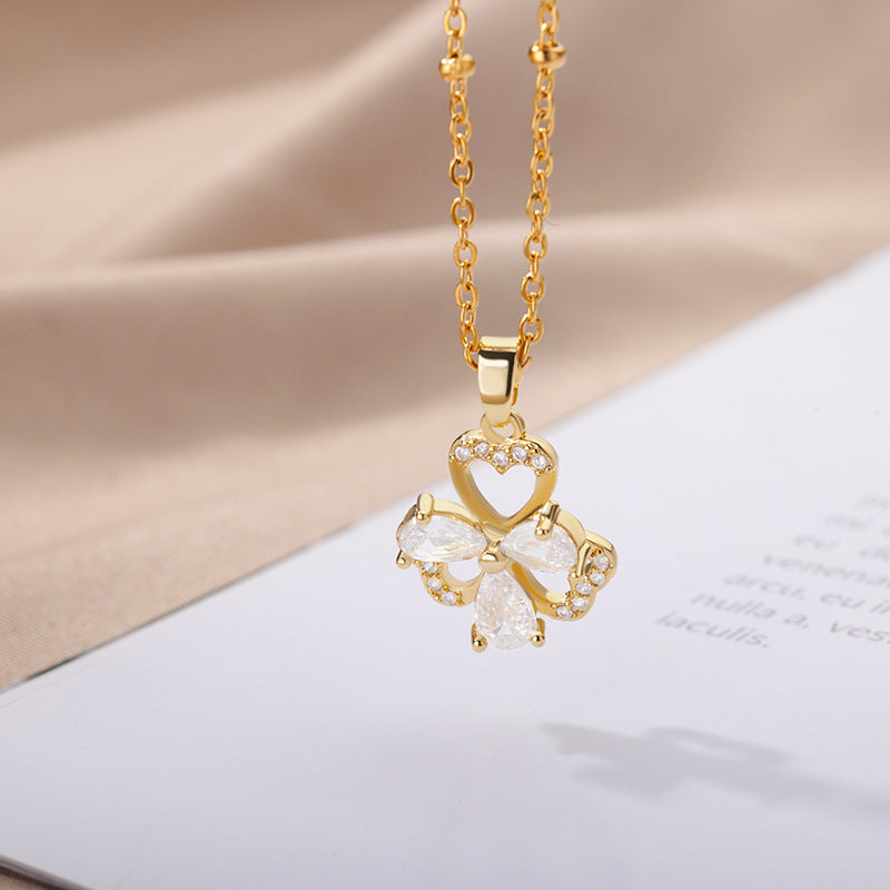 Korean Version Of Four-leaf Clover Series Necklace With Open And Close Magnetic Attraction